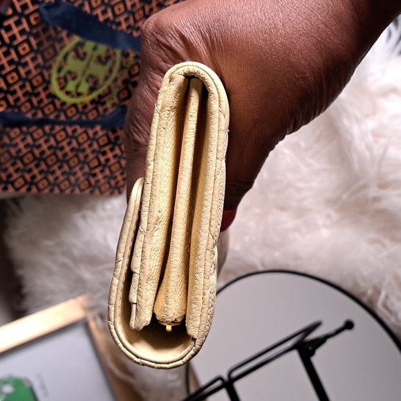 Christian Dior Caro Orchid Long Wallet - Picture 7 of 17